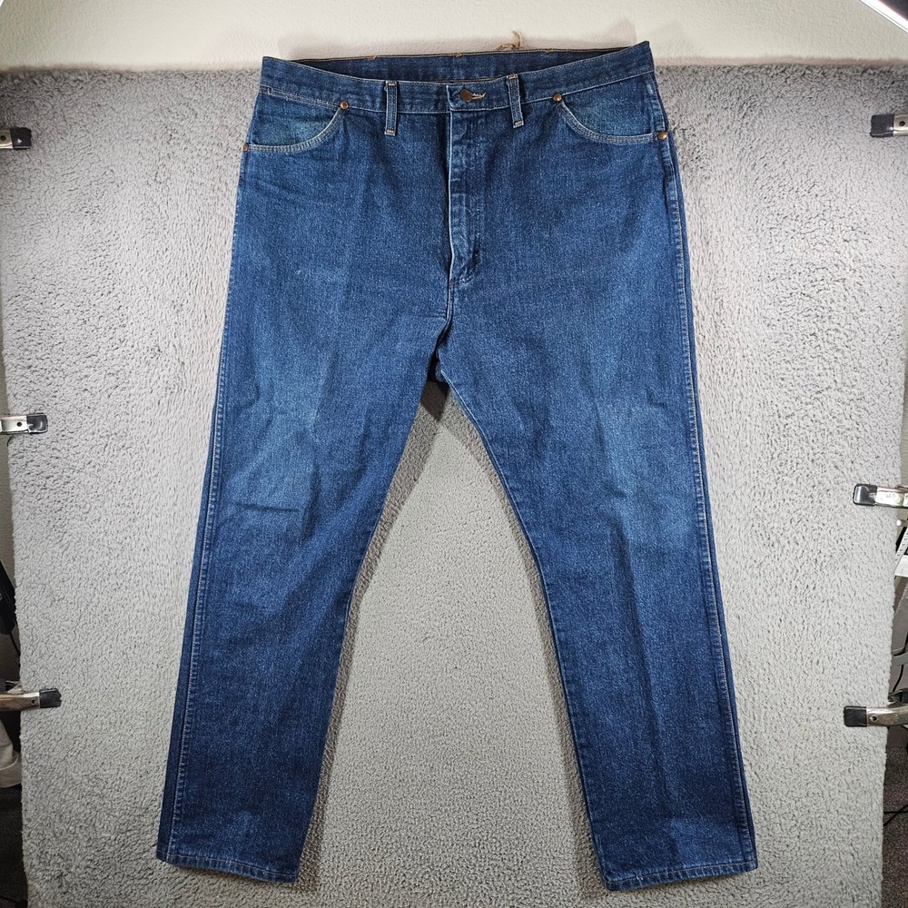 VTG Wrangler 13MWZ Cowboy Cut Jeans Mens 40x32 Made in‎ USA Blue Straight Leg